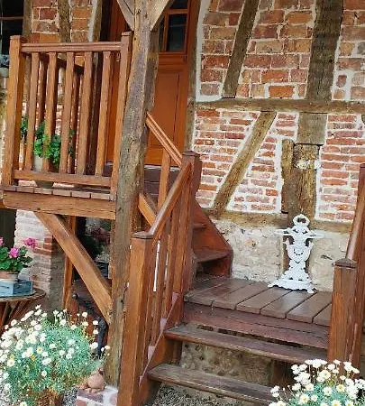 Le De Lili Acquigny